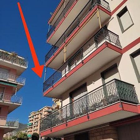 Appartamento Delizioso Con Terrazzo In Centro-Delicious Apartment With Terrace 圣雷默 外观 照片