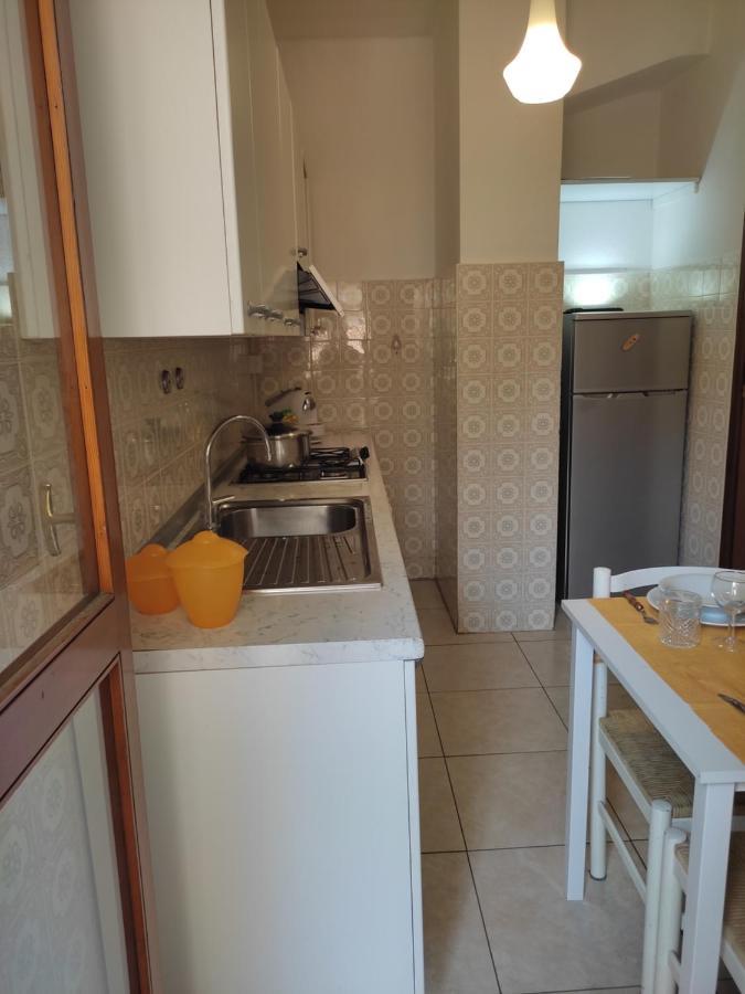 Appartamento Delizioso Con Terrazzo In Centro-Delicious Apartment With Terrace 圣雷默 外观 照片
