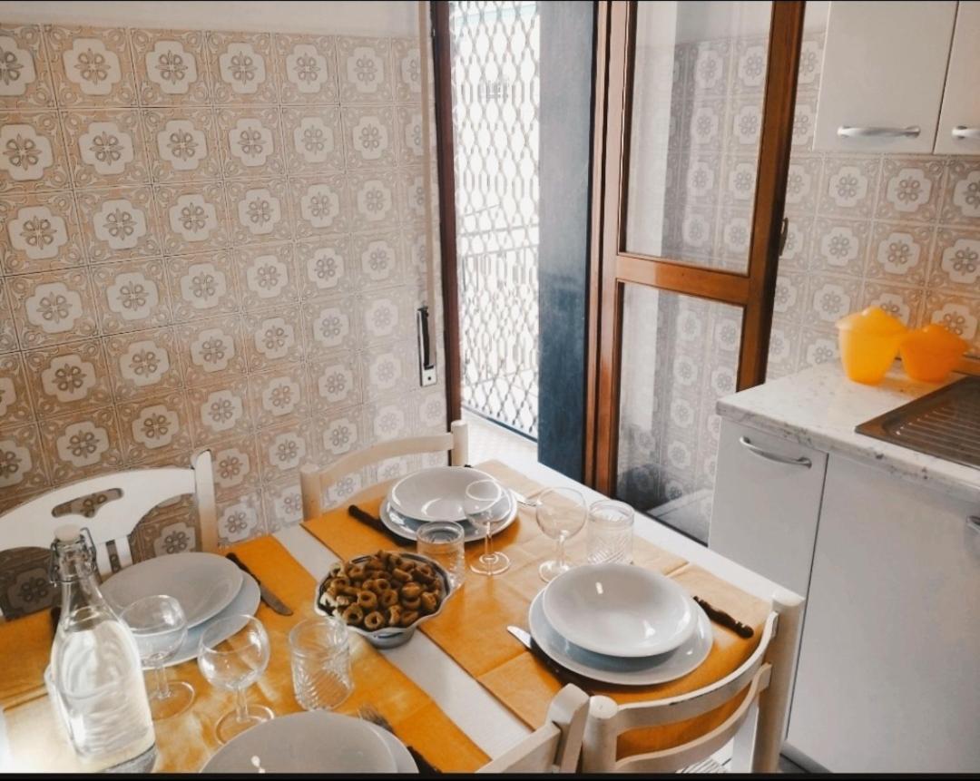 Appartamento Delizioso Con Terrazzo In Centro-Delicious Apartment With Terrace 圣雷默 外观 照片