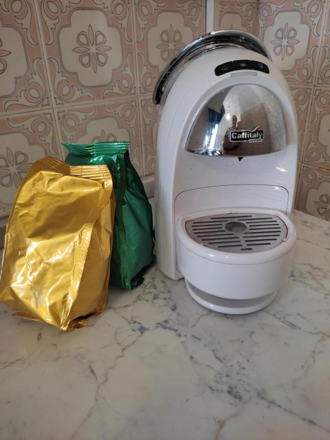 Appartamento Delizioso Con Terrazzo In Centro-Delicious Apartment With Terrace 圣雷默 外观 照片