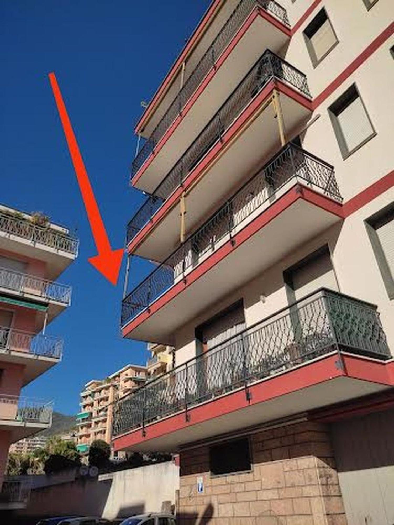 Appartamento Delizioso Con Terrazzo In Centro-Delicious Apartment With Terrace 圣雷默 外观 照片